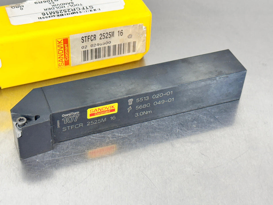 Sandvik STFCR 2525M 16 Indexable Lathe Tool Holder Turning TCMT Insert