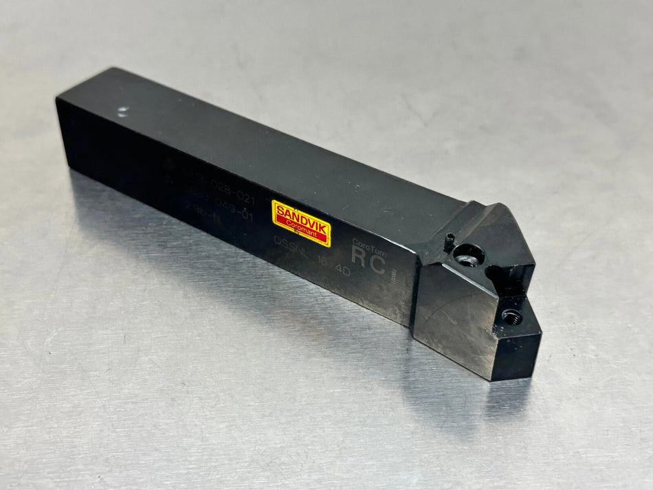 Sandvik DSSNL 16 4D Indexable Turning Tool Holder 1" CoroTurn
