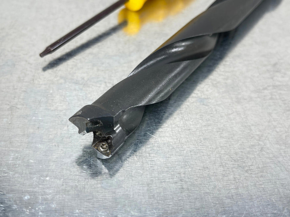 Kennametal 3.75220R218 Indexable Drill 22mm Deep Hole 8xD HTS-C Coolant Through