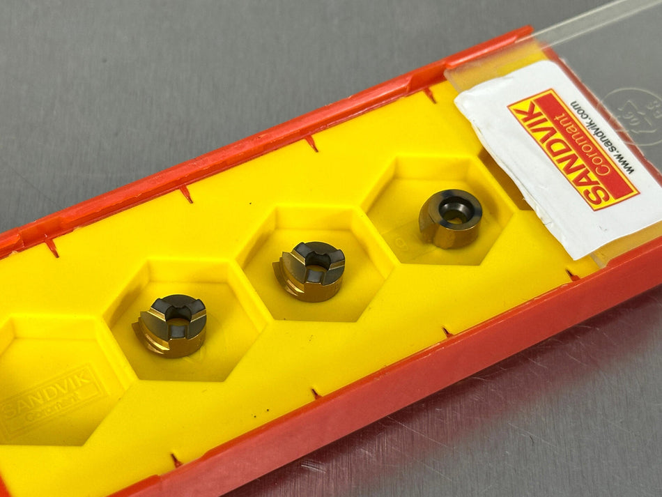 Sandvik MB-07TH150MM-10R 1025 Carbide Insert CoroCut MB (Pack of 3)