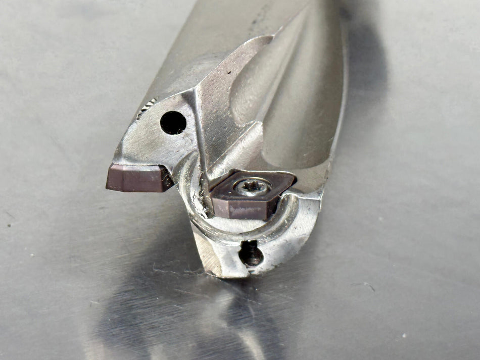 Mitsubishi 34mm Indexable Insert Drill 4xD Coolant TAFL3400F40