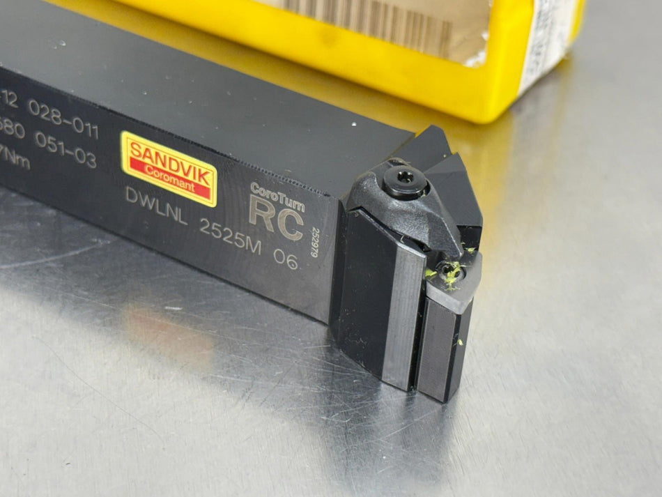 Sandvik DWLNL 2525M 06 Indexable Tool Holder Turning WNMG Insert 25mm