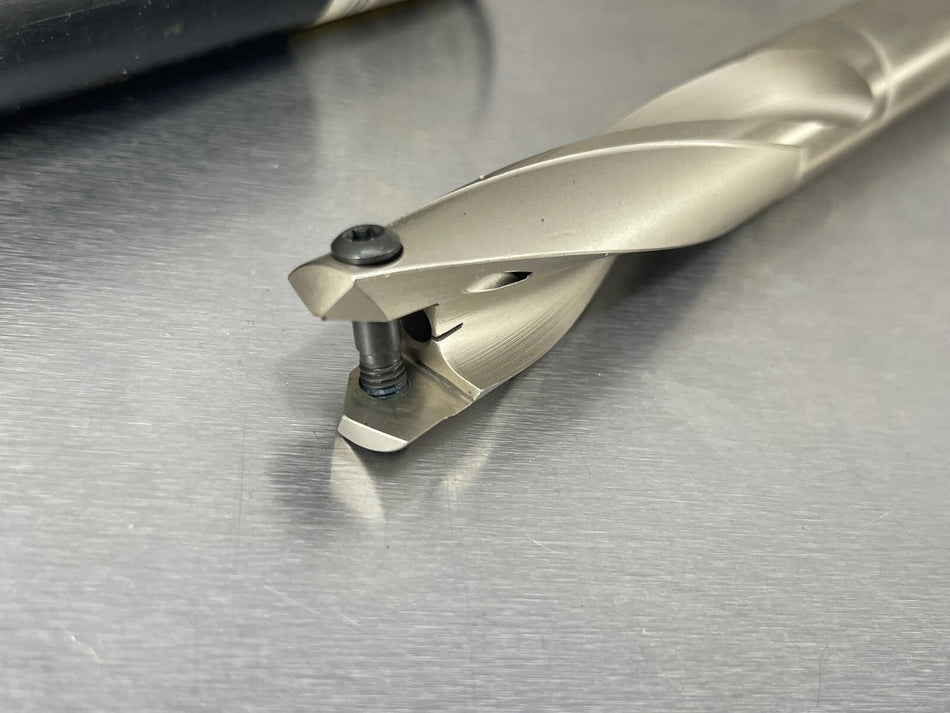 Guhring Drill Body 20mm - 20.49mm Indexable Tip 4107 3xD Coolant Through HT 800