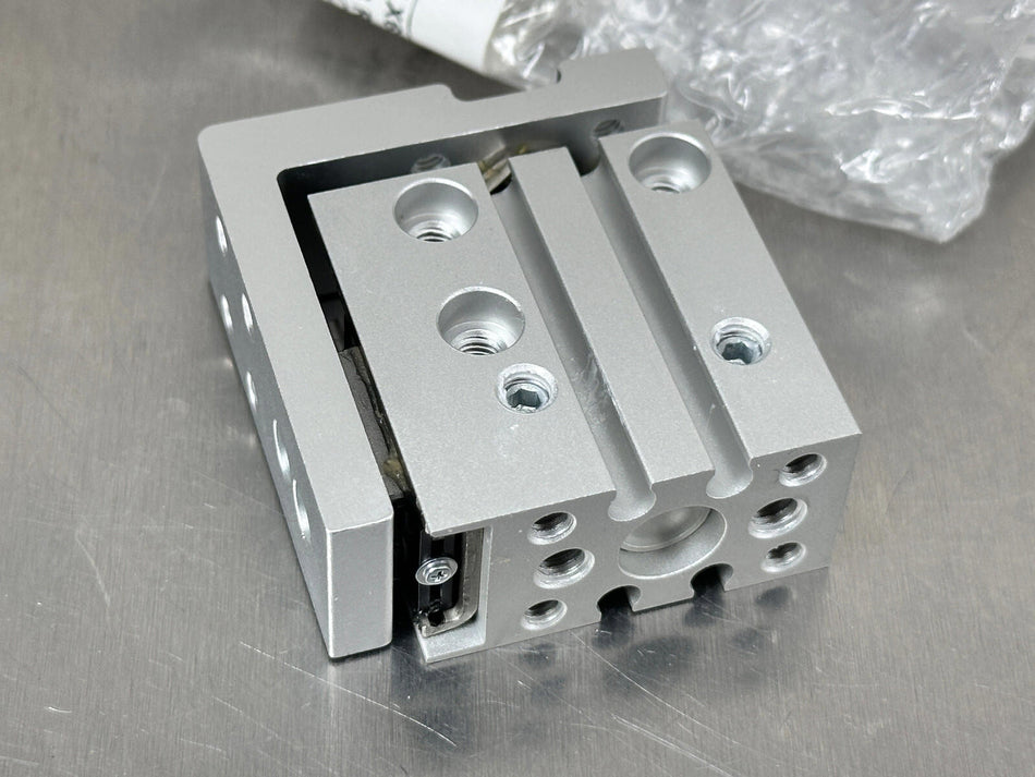 SMC MXH10-5Z Compact Slide Table Cylinder Pneumatic