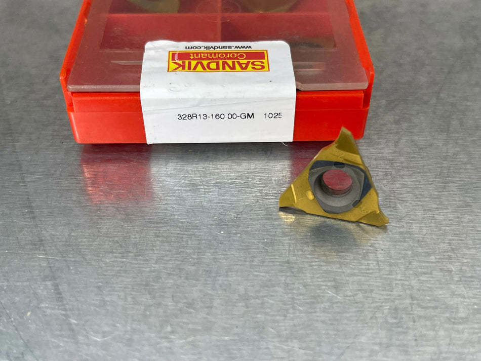 Sandvik 328R13-160 00-GM 1025 Carbide Insert Grooving (1 piece)