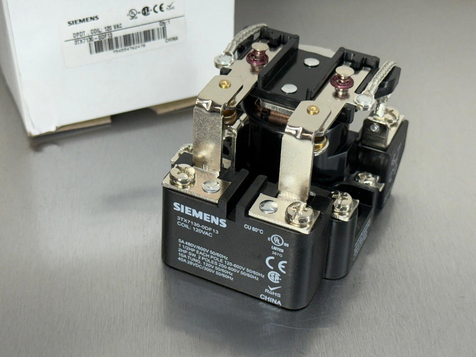 Siemens 3TX7130-0DF13 Open Power Relay 120VAC Coil