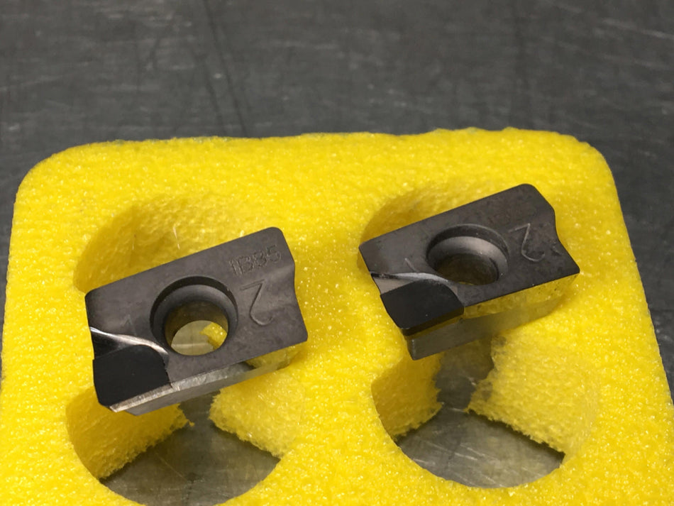 Iscar ADKW 1505 PDER IB85 PCBN Brazed Tip Insert (Pack of 2)