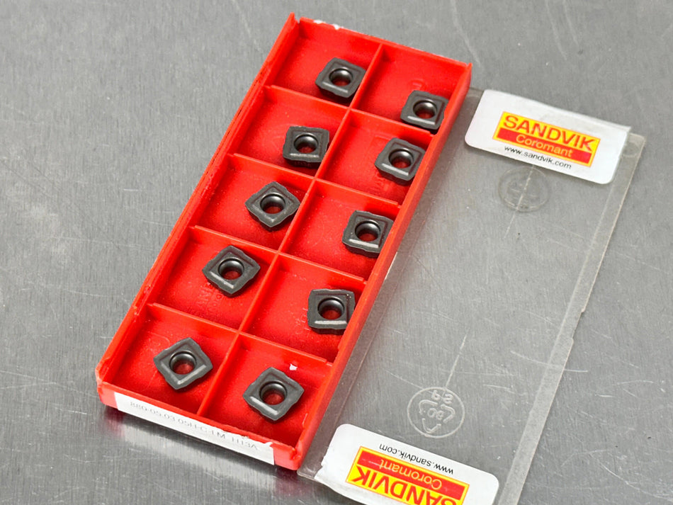Sandvik 880-05 03 05H-C-LM H13A Carbide Insert (Pack of 10)