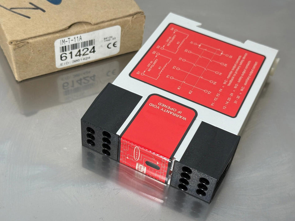 Banner IM-T-11A Interface Safety Relay 61424