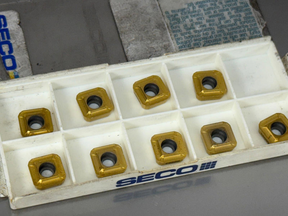 Seco SPGX0903-C1 T400D Carbide Insert 77373 (Pack of 9)