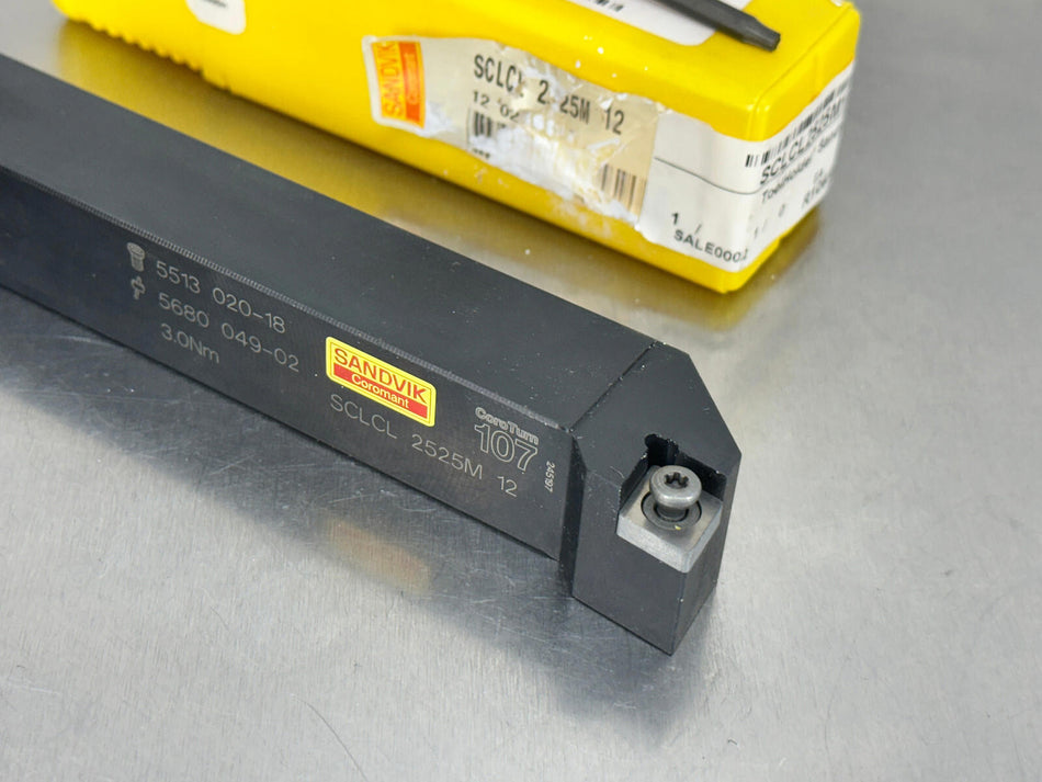 Sandvik SCLCL 2525M 12 Indexable Tool Holder Turning CCMT Insert