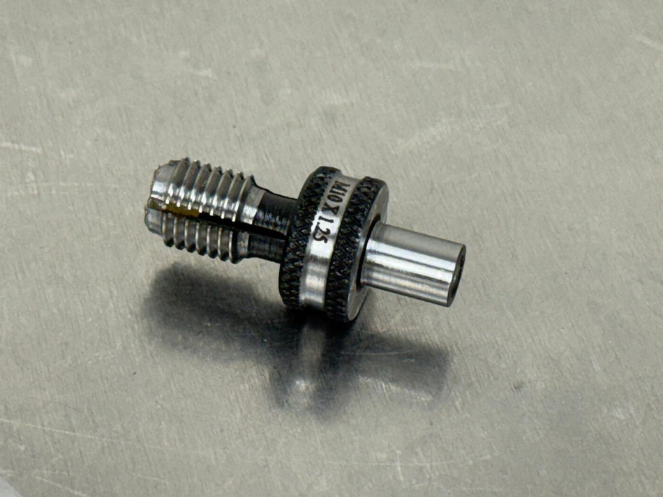 Vermont M10 x 1.25 Tapped Hole Location Gage Inspection Setup 262124500