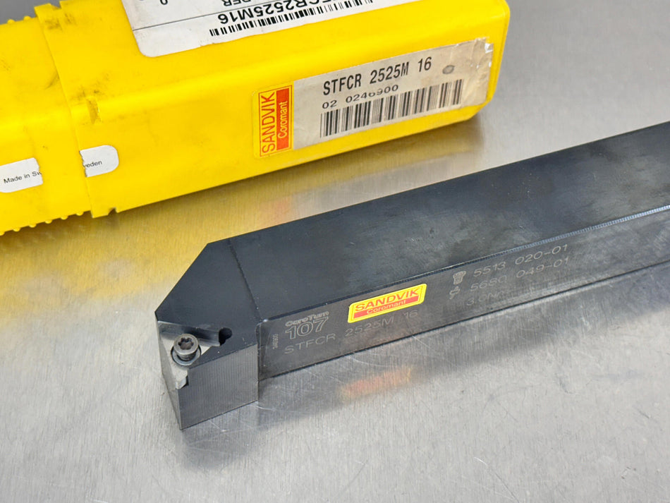 Sandvik STFCR 2525M 16 Indexable Lathe Tool Holder Turning TCMT Insert