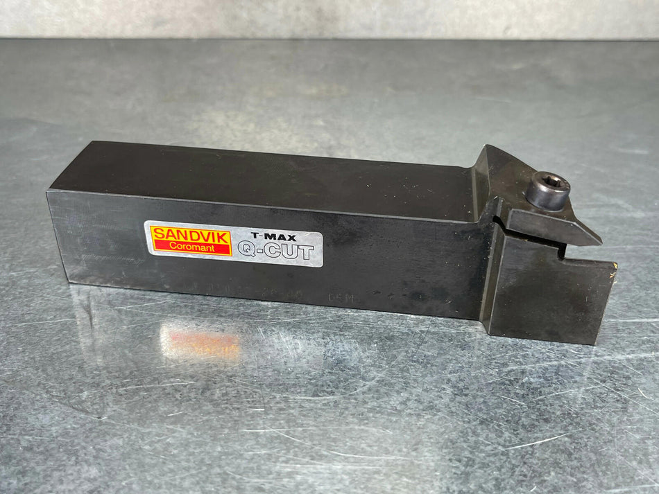 Sandvik LF151.22-20-40 Indexable Tool Holder Q-Cut Parting Grooving 1.25"