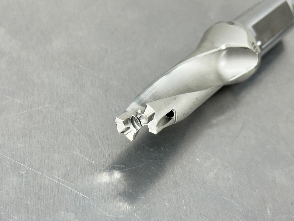 Iscar DCM 0669-201-075A-3D Indexable Tip Drill ChamDrill 3xD .669" - .705"