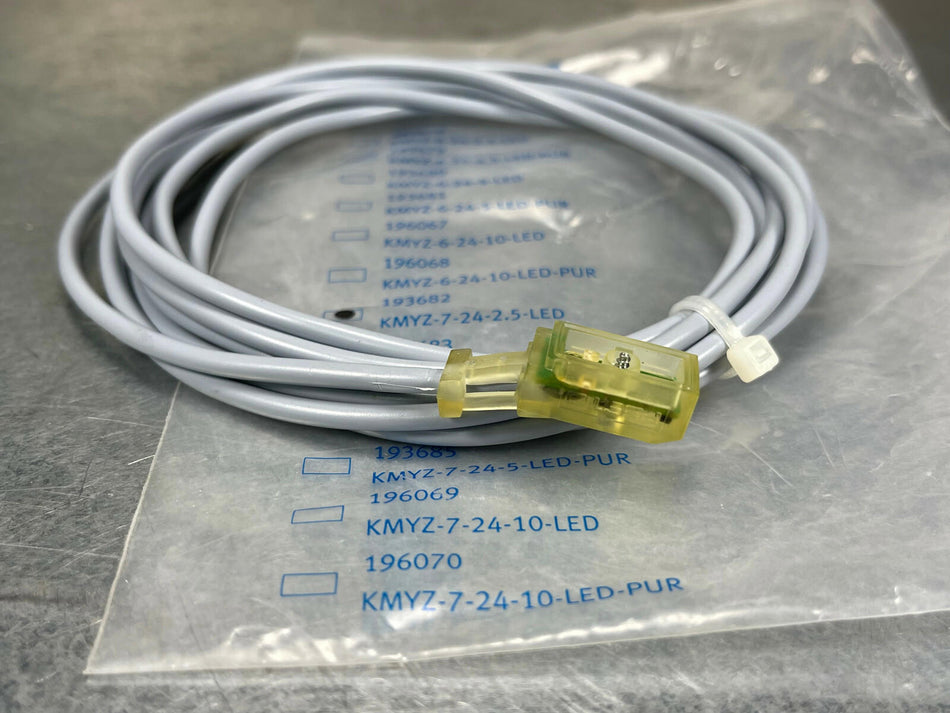 Festo KMYZ-7-24-2.5-LED Connecting Plug Socket Cable 193682
