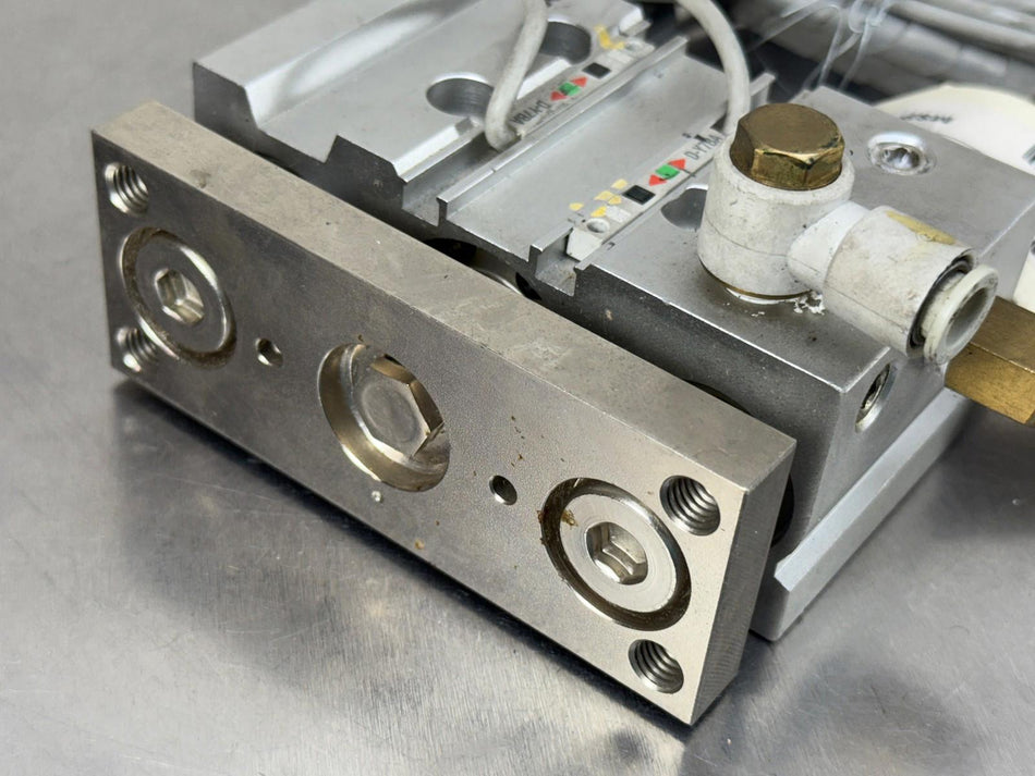 SMC MGPM32-25 Compact Guided Cylinder w/ (2) D-Y7BA Reed Switches