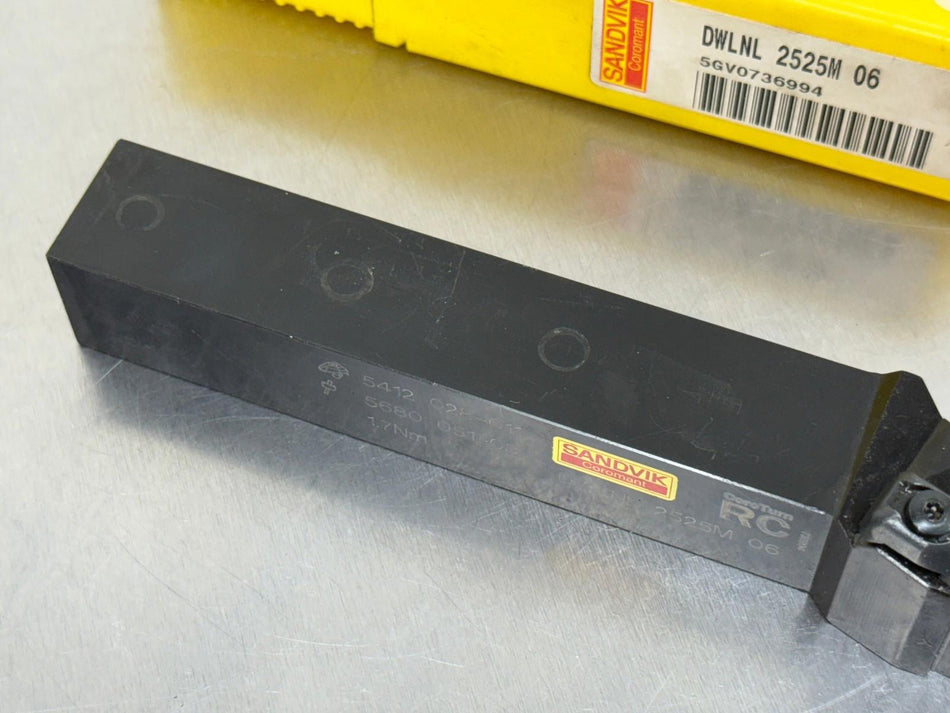 Sandvik DWLNL 2525M 06 Indexable Tool Holder Turning WNMG Insert 25mm
