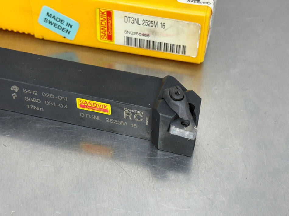 Sandvik DTGNL 2525M 16 Indexable Lathe Tool Holder Turning TNMG Insert