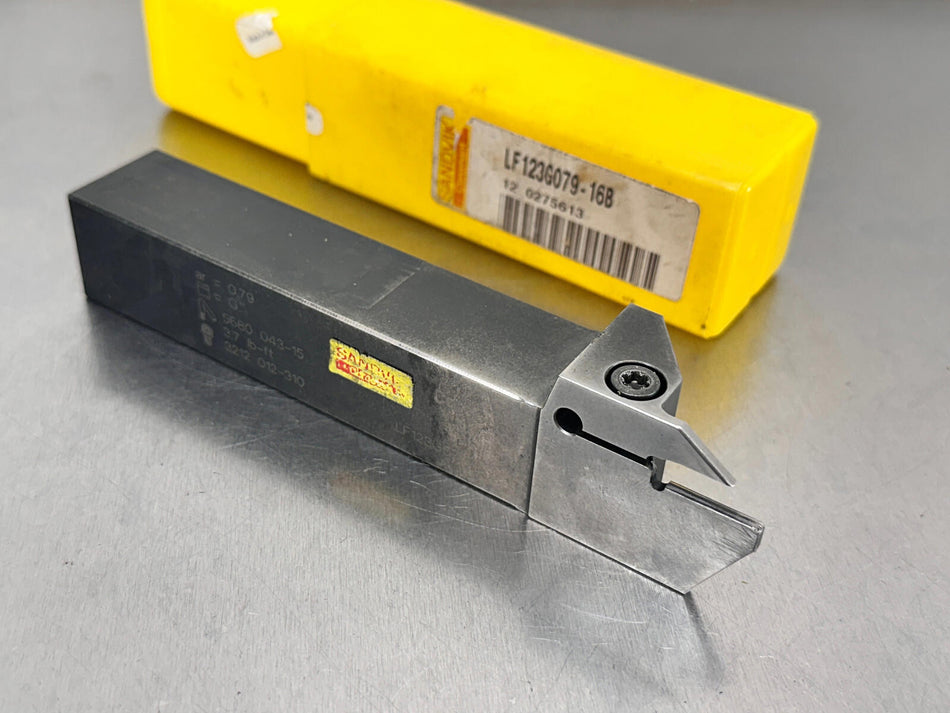 Sandvik LF123G079-16B Indexable Lathe Tool Holder Grooving 1"
