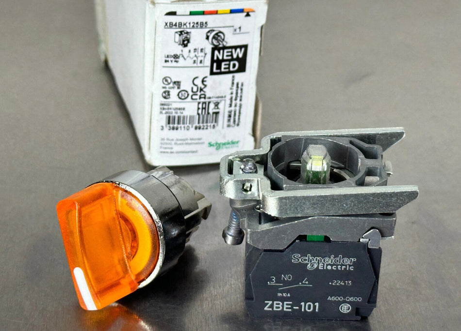 Schneider XB4BK125B5 Selector Switch Illuminated Orange LED 22mm, 2 Position